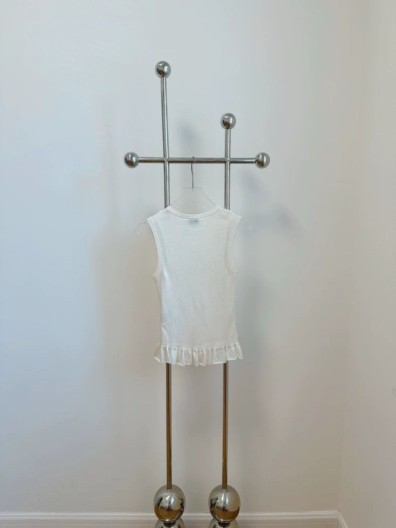 Chanel Chanel 23s beige knitted vest Size XXS / US 00 / IT 34 - 2 Thumbnail