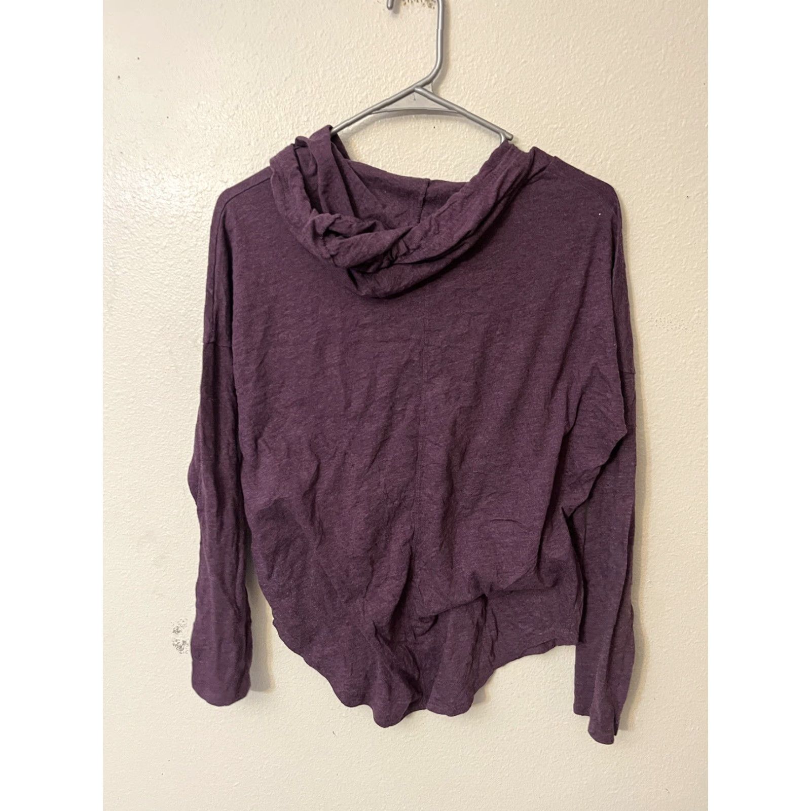 Old Navy Old Navy Hoodie Women’s Small Purple Pullover Sweatshirt Pocket Pockets Thumbholes Crew Neck All Seasons Lightweight Hooded Sweatshirt Size S / US 4 / IT 40 - 3 Thumbnail