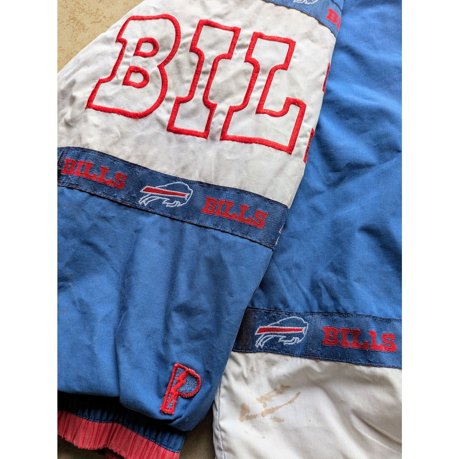 NFL × Pro Player Buffalo Bills 1994 75th puffer TAPE XL hood blue NFL vintage Size US XL / EU 56 / 4 - 9 Thumbnail