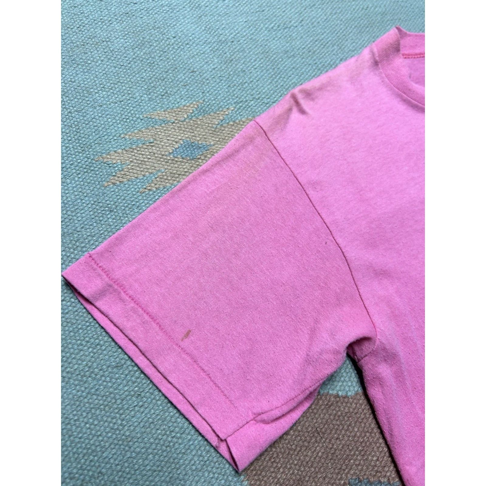 Disney VINTAGE 80s Minnie Mouse Disney Florida single stitch pink T-Shirt LARGE Men Size US L / EU 52-54 / 3 - 6 Thumbnail