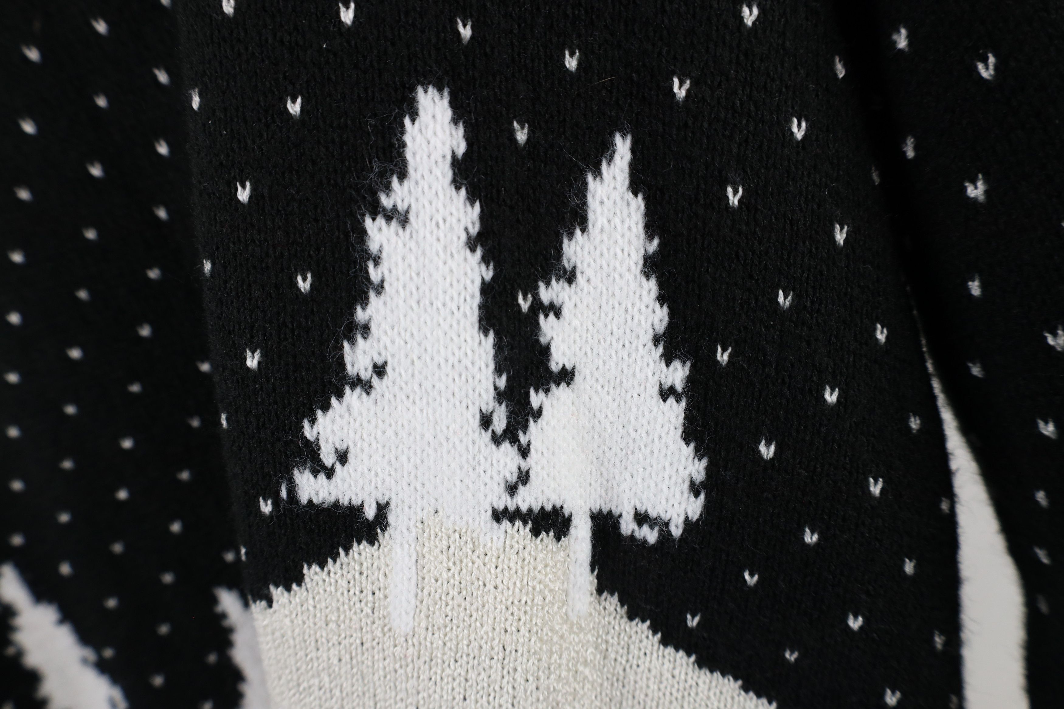 Vintage Vintage 90s Streetwear All Over Print Knit Sweater USA Size L / US 10 / IT 46 - 10 Thumbnail