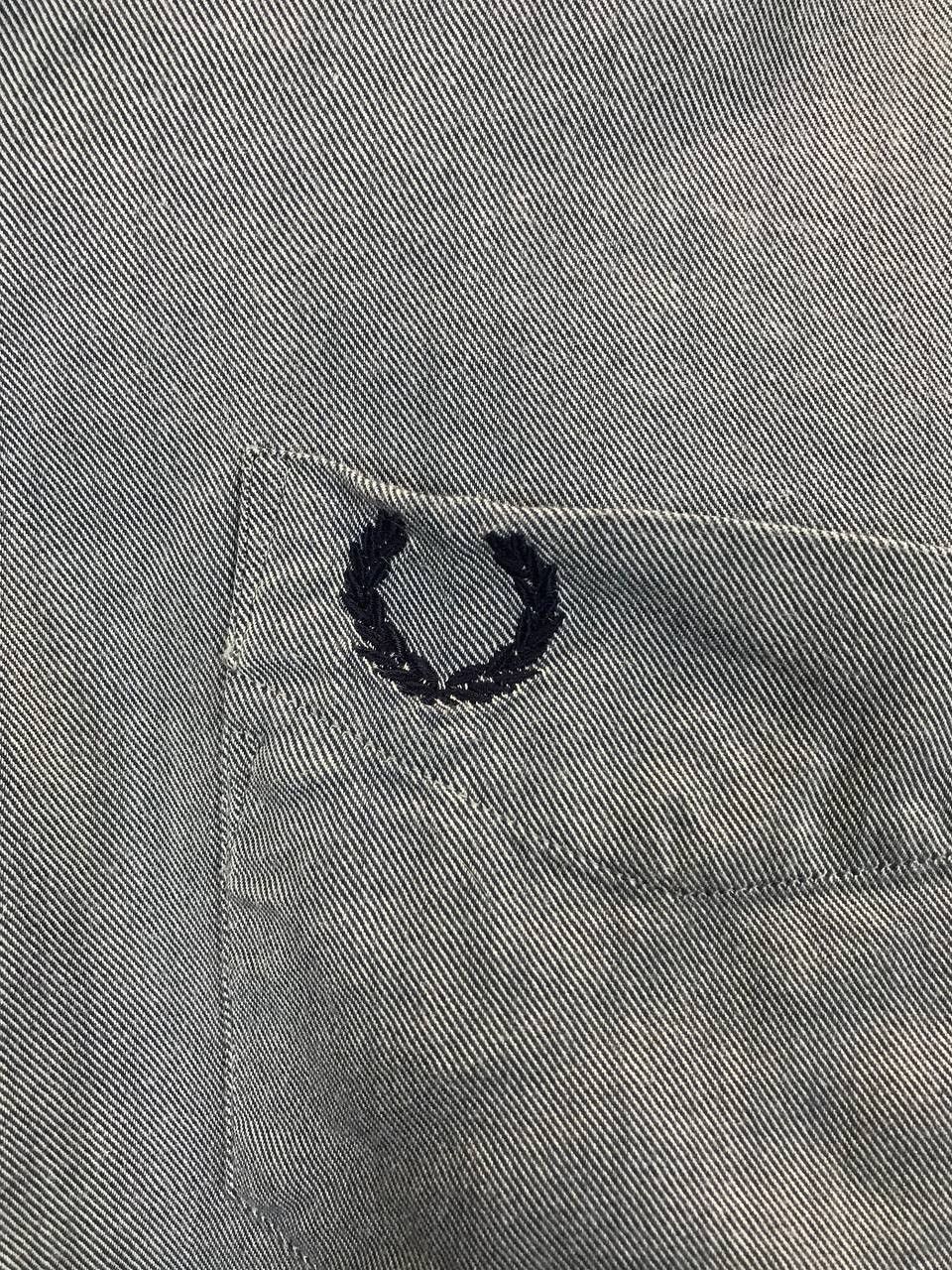 Fred Perry Fred Perry casual designer logo shirt Size US L / EU 52-54 / 3 - 3 Thumbnail