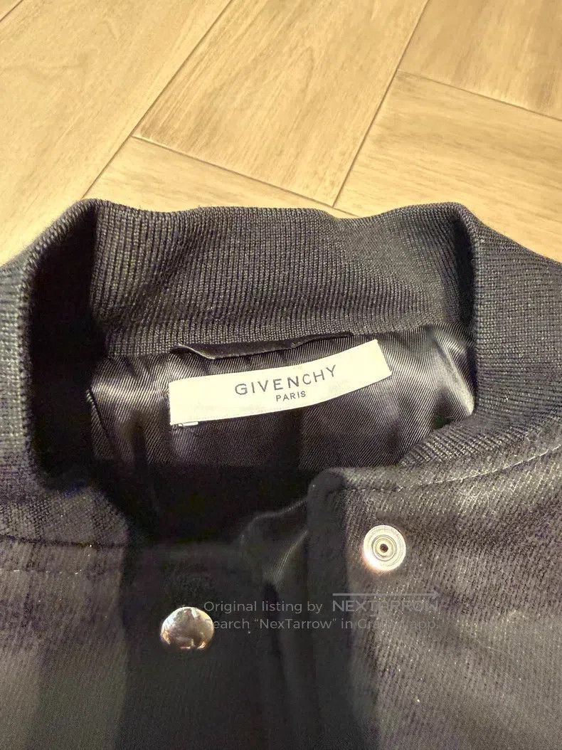 Givenchy Givenchy Butterfly Five-Star Printed Short Sleeve T-Shirt Size US S / EU 44-46 / 1 - 3 Thumbnail