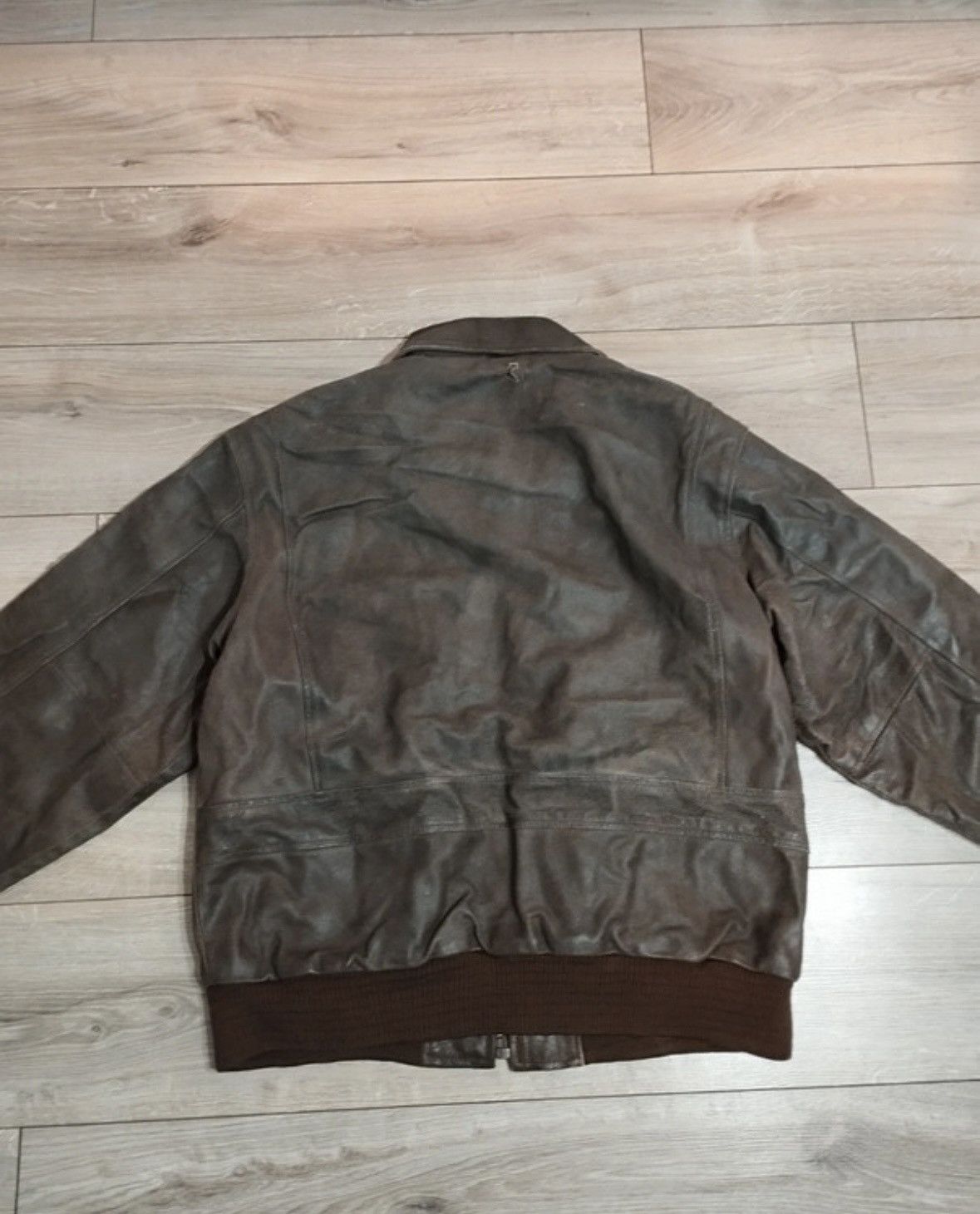 Vintage Vintage Military leather jacket L bomber flight aviator Size US L / EU 52-54 / 3 - 6 Thumbnail