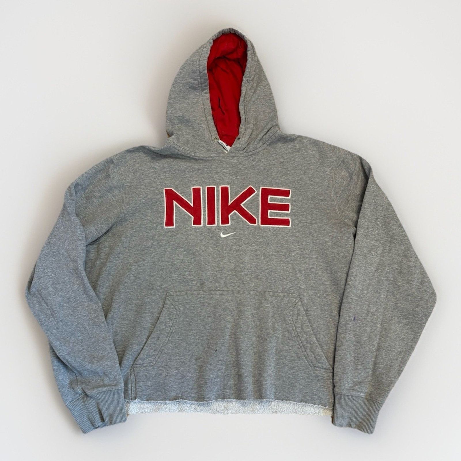 Nike DISTRESSED THRASHED Y2K NIKE Big Logo Hoodie Sz XL Cropped Size US XL / EU 56 / 4 - 1 Thumbnail