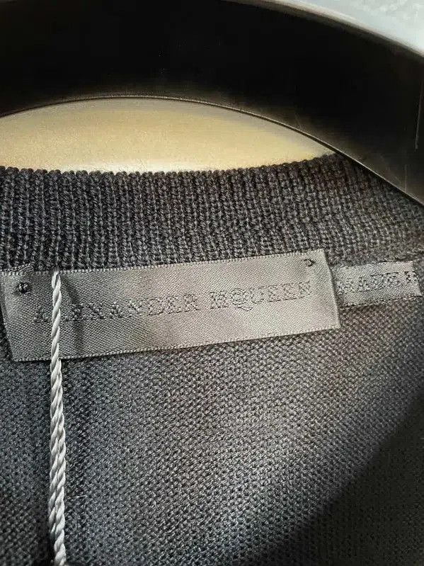 Alexander McQueen Alexander McQueen Black Wool Crewneck Sweater . Size US M / EU 48-50 / 2 - 4 Thumbnail