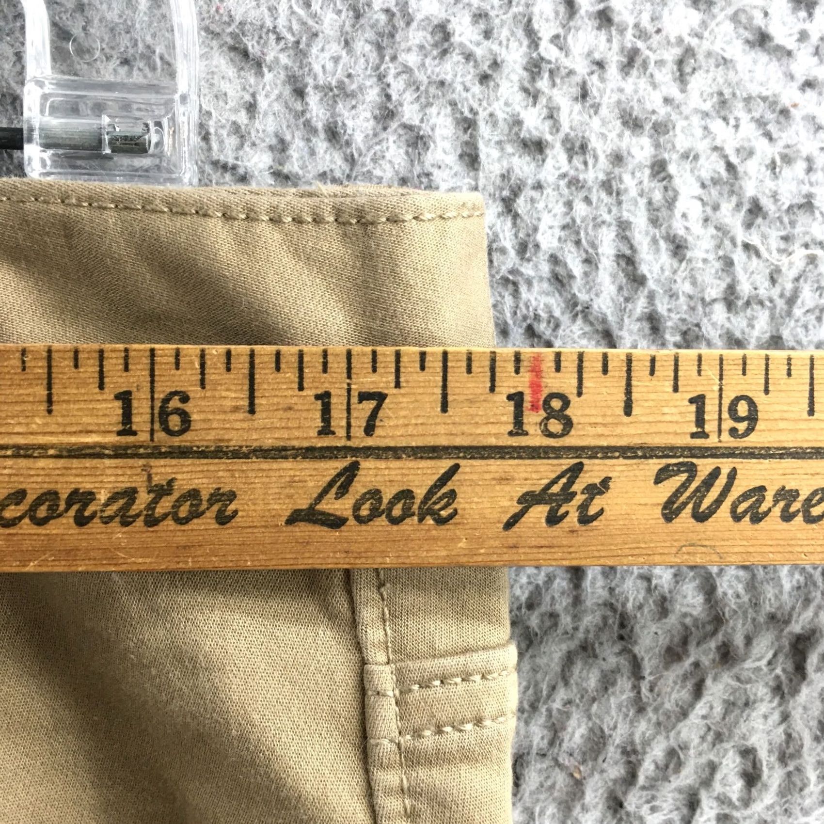 Banana Republic Banana Republic Tapered Pants Mens 34 Beige Slim Fit Mid Rise Khakis 5-Pocket Regular Inseam 28in Straight Leg Boys Mens Size US 34 / EU 50 - 6 Thumbnail