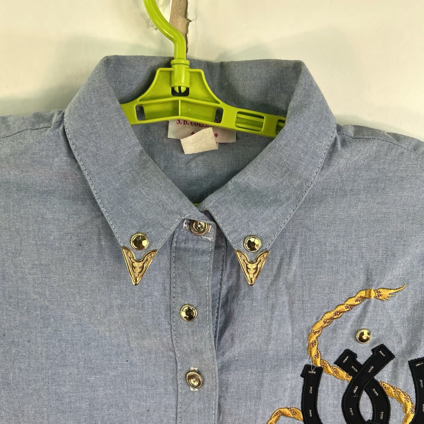 Vintage VINTAGE S.B. Collections Western Embroidered Button-Up Shirt Womens Size L Blue Denim Classic Casual Long Sleeve Size L / US 10 / IT 46 - 2 Thumbnail