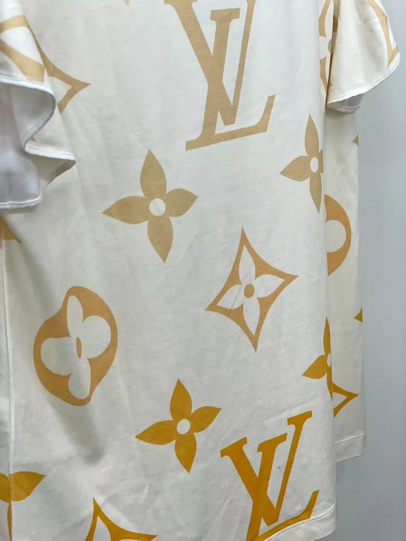 Louis Vuitton LOUIS VUITTON Ruffle gradient logo chain short sleeve 2504- Size M / US 6-8 / IT 42-44 - 3 Thumbnail