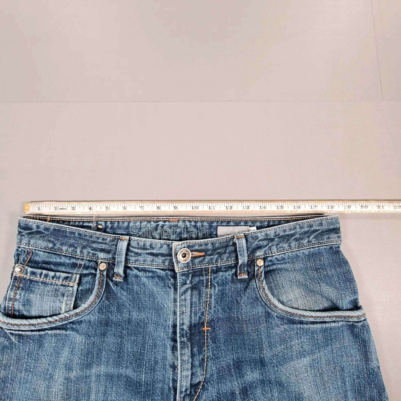 Levi's VINTAGE Levi's Silvertab Bootcut Jeans Blue Denim W36 L32 Men Regular 5-Pocket Zip Fly Distressed 100% Cotton Jeans Mens Back to Y2K Size US 36 / EU 52 - 7 Thumbnail