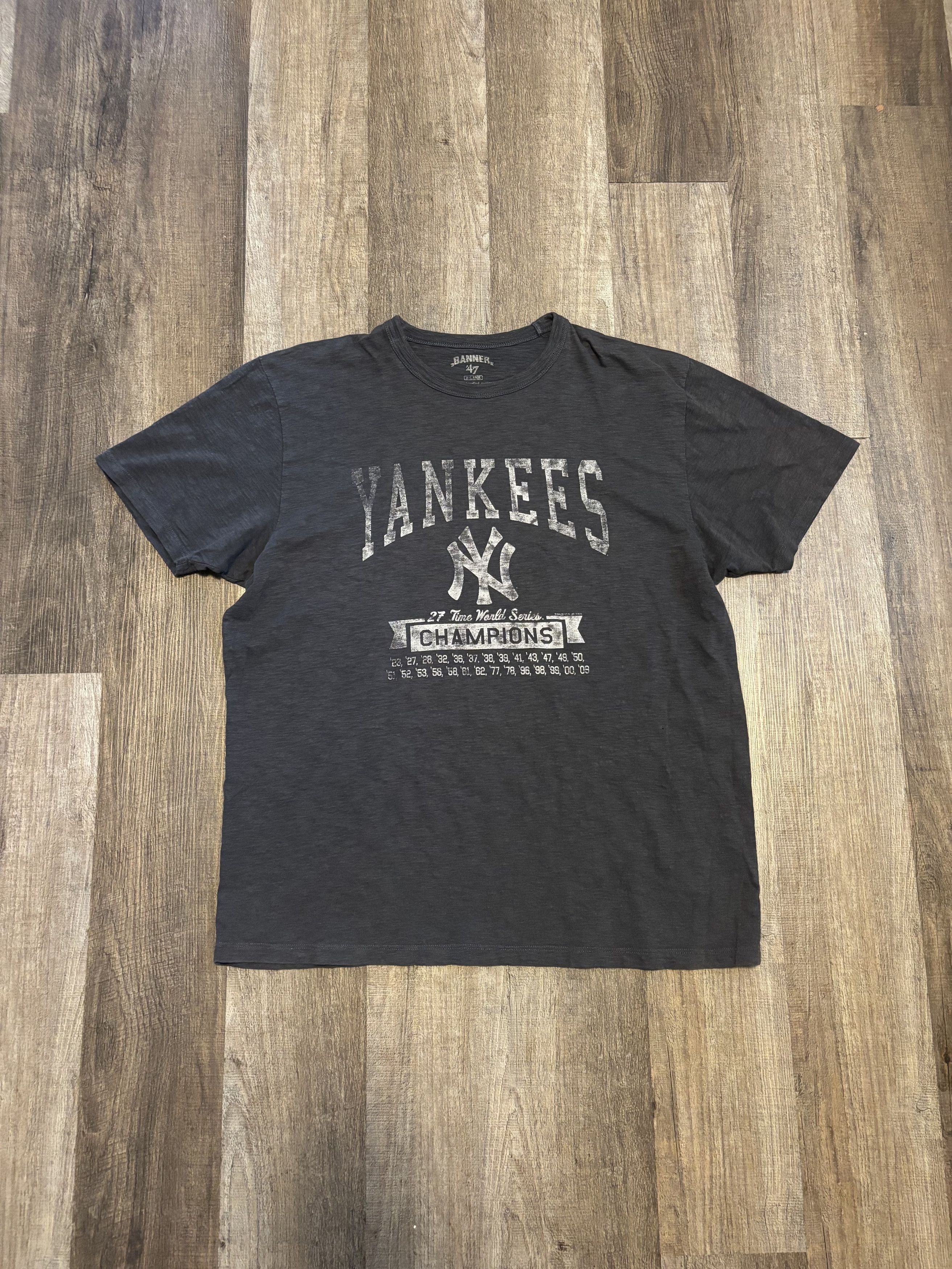 47 Brand Retro Banner 47 New York Yankees 27 World Series Tee Shirt Size US XL / EU 56 / 4 - 1 Thumbnail