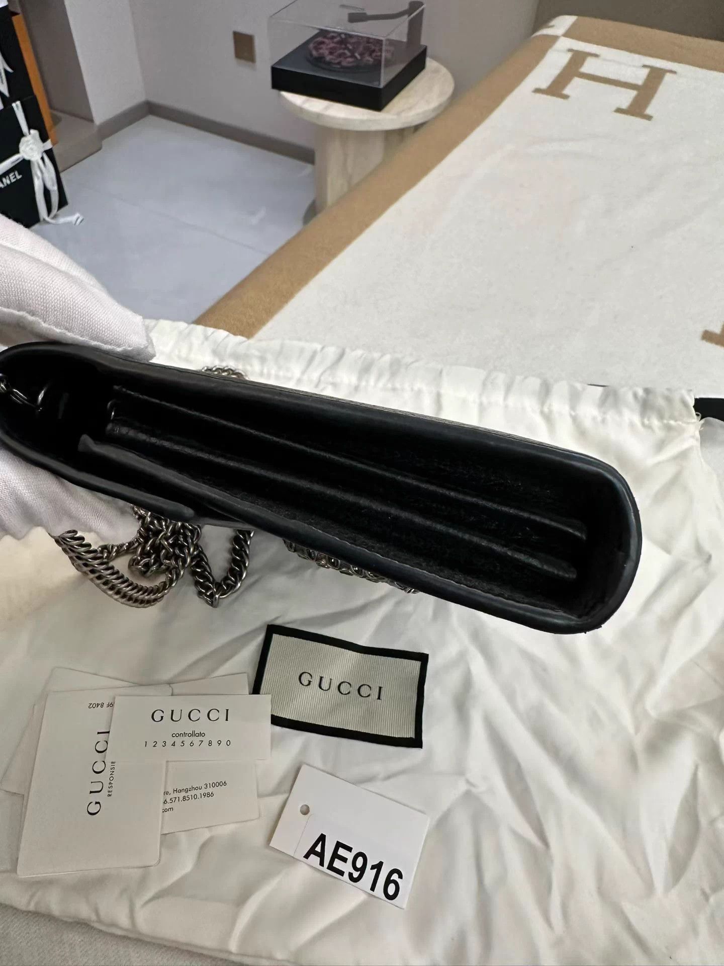 Gucci Gucci Dionysus WOC Black Crystal Buckle Leather Bag Size ONE SIZE - 9 Thumbnail