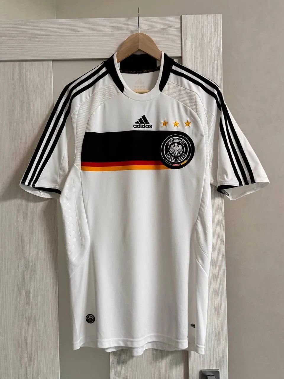 Other Adidas Germany 2008/2009 Home Soccer Jersey Shirt BLOKECORE Size US M / EU 48-50 / 2 - 1 Thumbnail