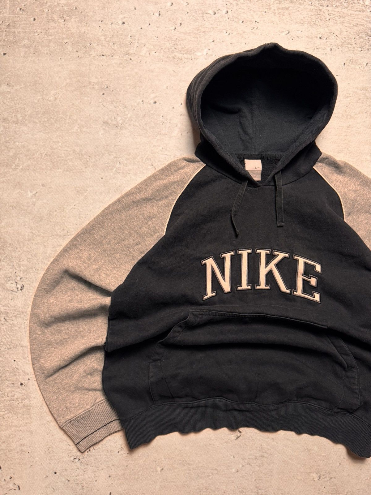 Nike × Vintage NIKE VINTAGE CENTER LOGO OVERSIZE BOXY HOODIE Size US L / EU 52-54 / 3 - 2 Thumbnail
