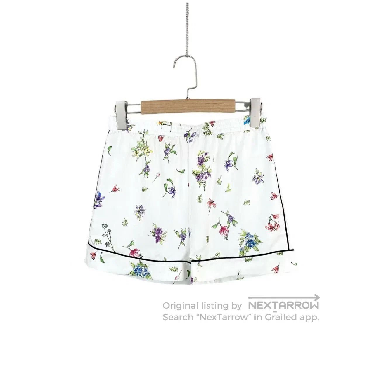 Dior Dior floral silk shorts| Size 25" / US 0 / IT 36 - 2 Thumbnail