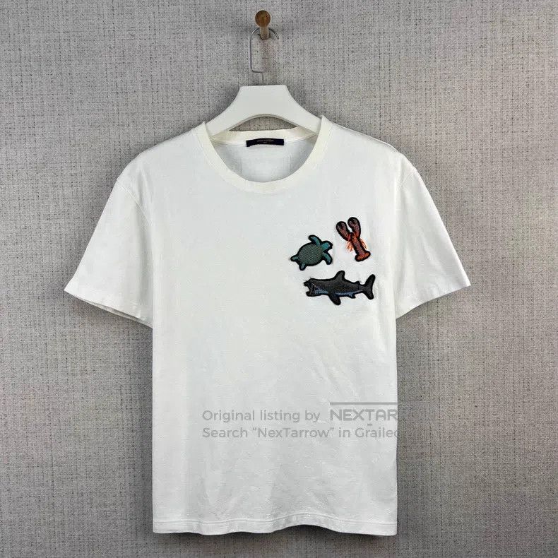 Louis Vuitton Louis Vuitton Ocean beaded animal pattern crew neck short Size US L / EU 52-54 / 3 - 1 Thumbnail