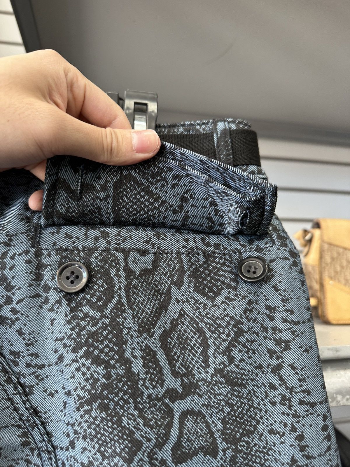 Seventh Heaven SEVENTH HEAVEN SNAKESKIN CARGO PANTS Size US 34 / EU 50 - 7 Thumbnail