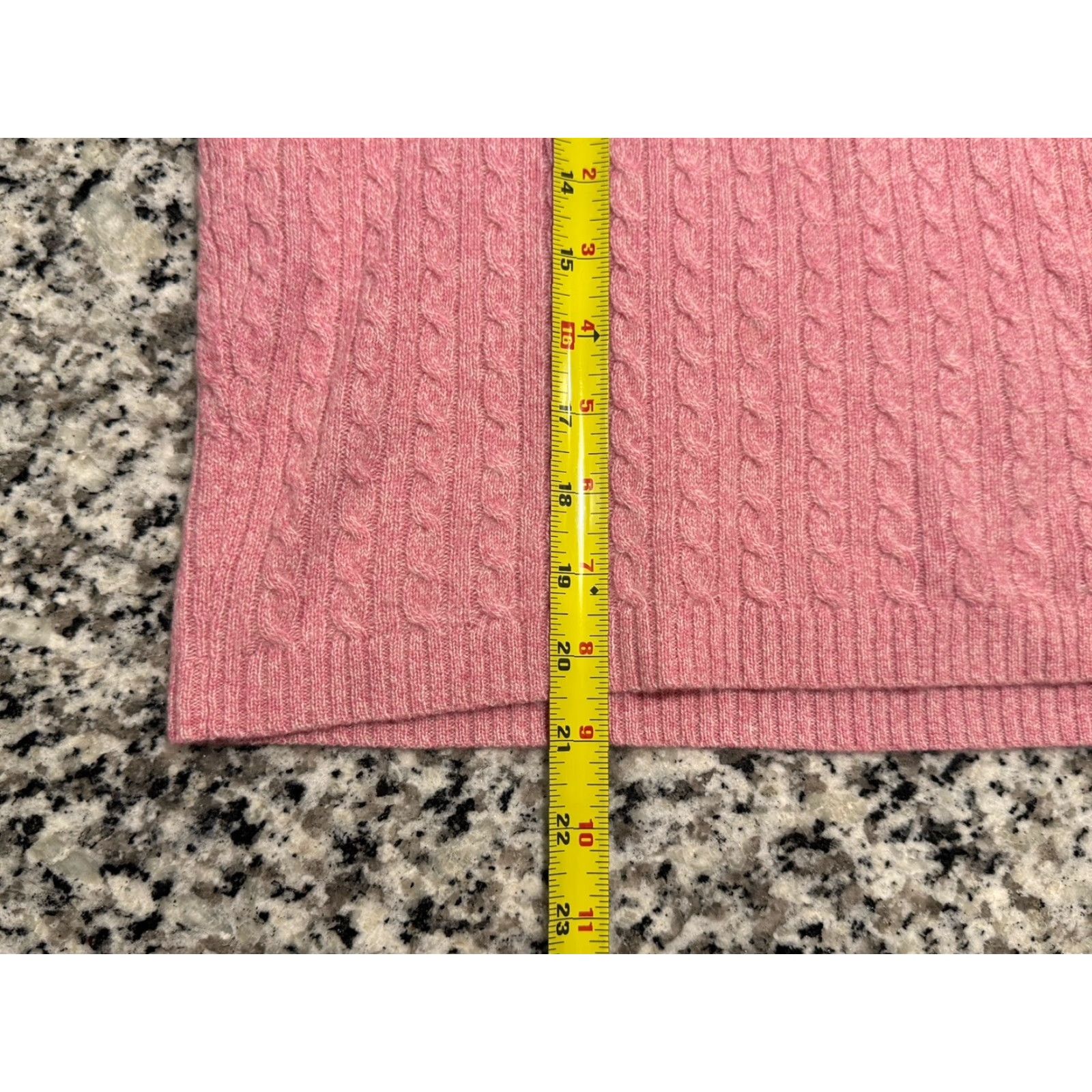 St. John VINTAGE St. John Sweater Pink 100% Cashmere Cable Knit Medium Womens Pullover Short Sleeve Round Neck Classic Size M / US 6-8 / IT 42-44 - 2 Thumbnail