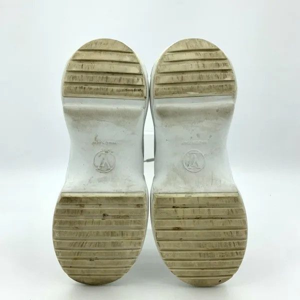 Louis Vuitton Louis Vuitton Silver Archlight Sneakers for Women -2508 Size US 6 / IT 36 - 4 Thumbnail
