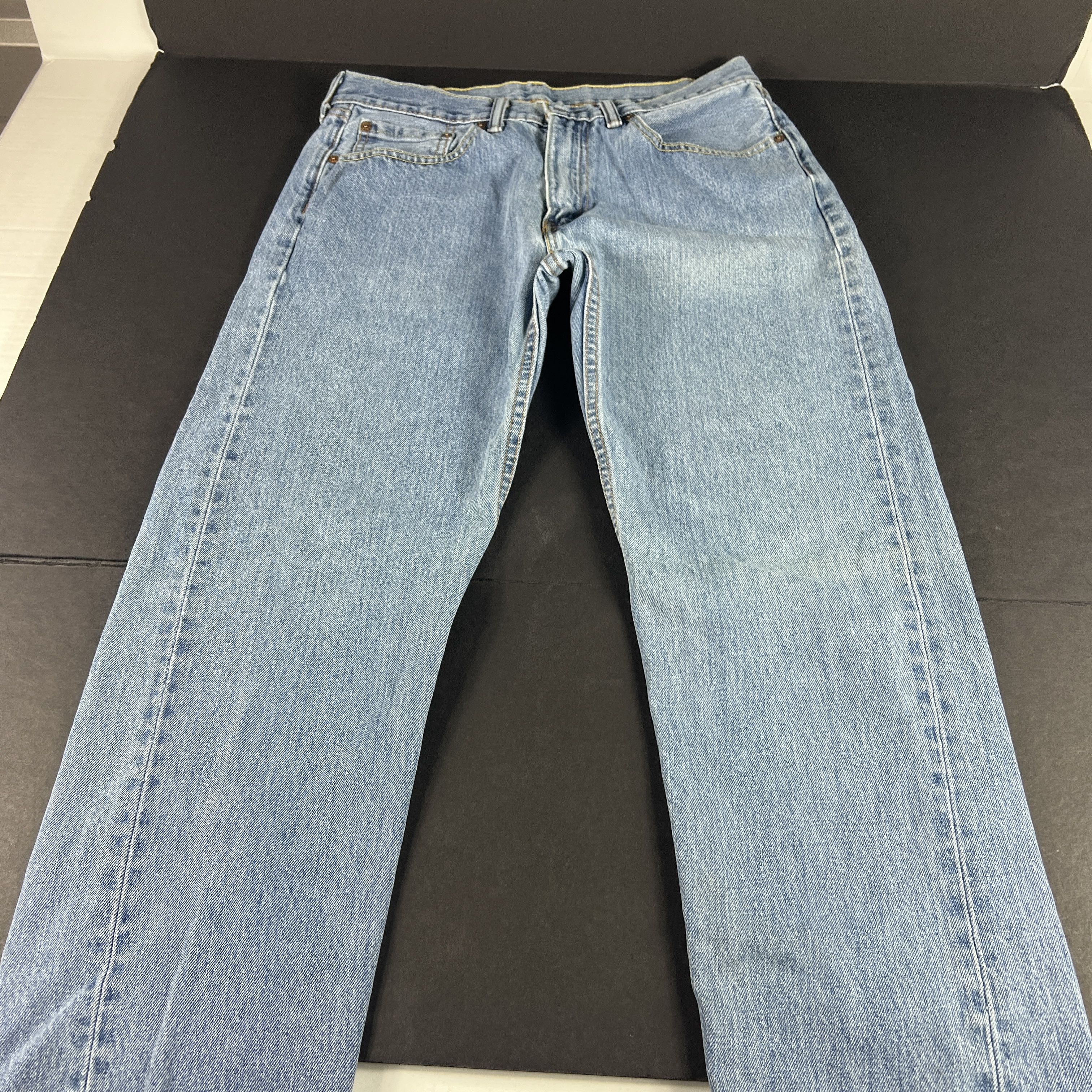 Levi's Levi's Jeans 505 Straight Leg Blue Faded Cotton Denim Size US 32 / EU 48 - 1 Thumbnail