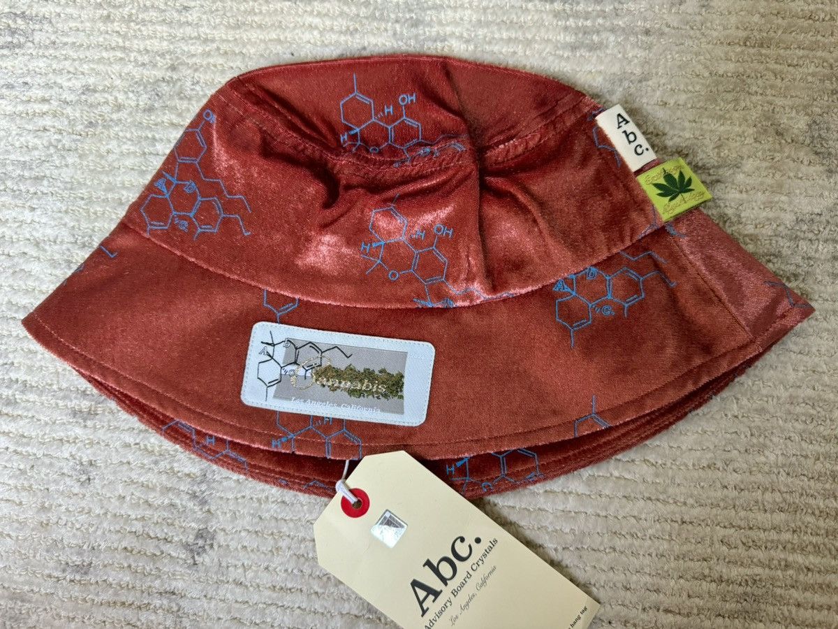 Advisory Board Crystals Advisory Board Crystals Orange Bucket Hat Velvet Strain ABC Size ONE SIZE - 1 Thumbnail