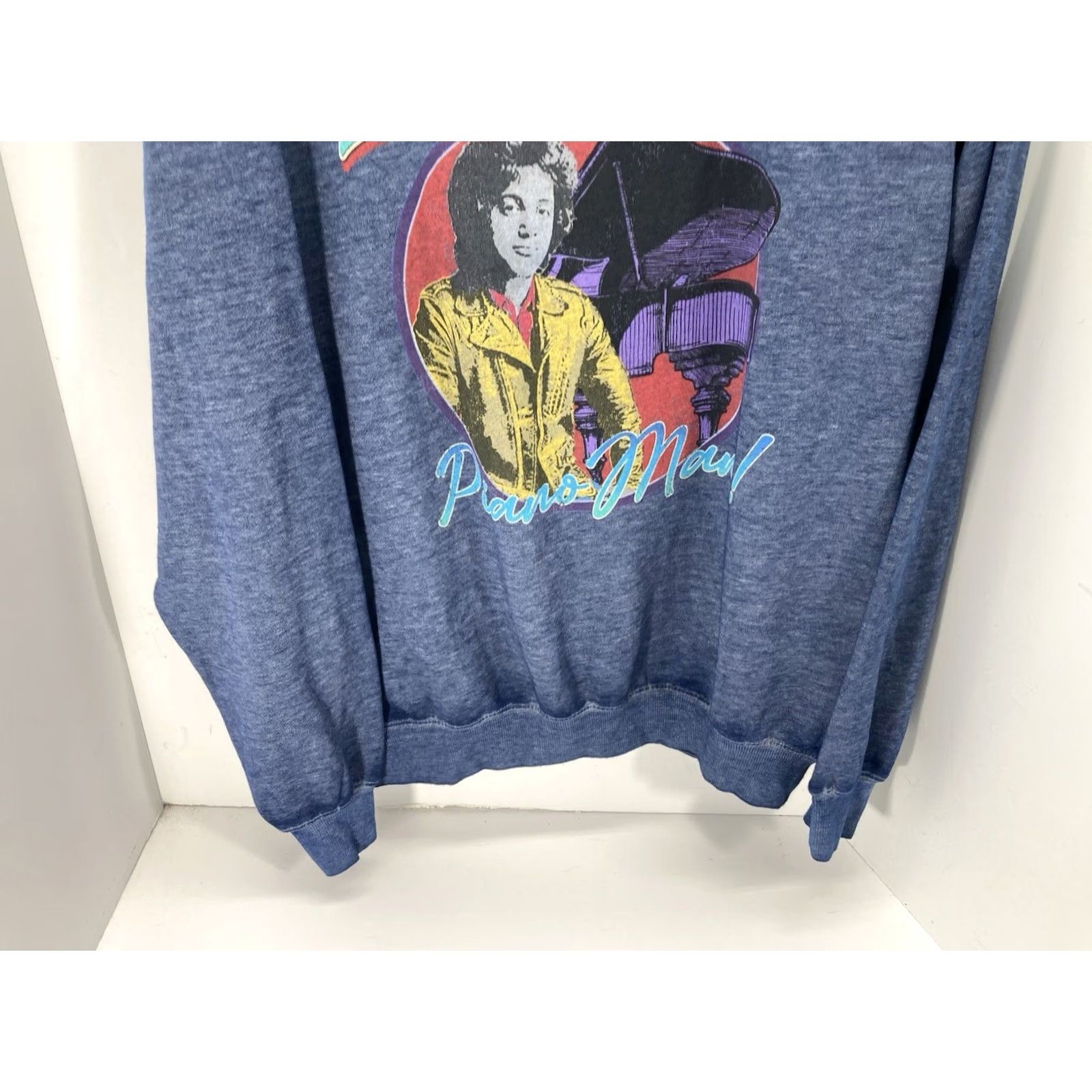 Vintage Billy Joel Sweatshirt Women Sz Small Blue Graphic Print Long Sleeve Pullover NWT S Crew Neck Pullover Graphic Print Activewear Mens Womens Girls Boys Size S / US 4 / IT 40 - 3 Thumbnail