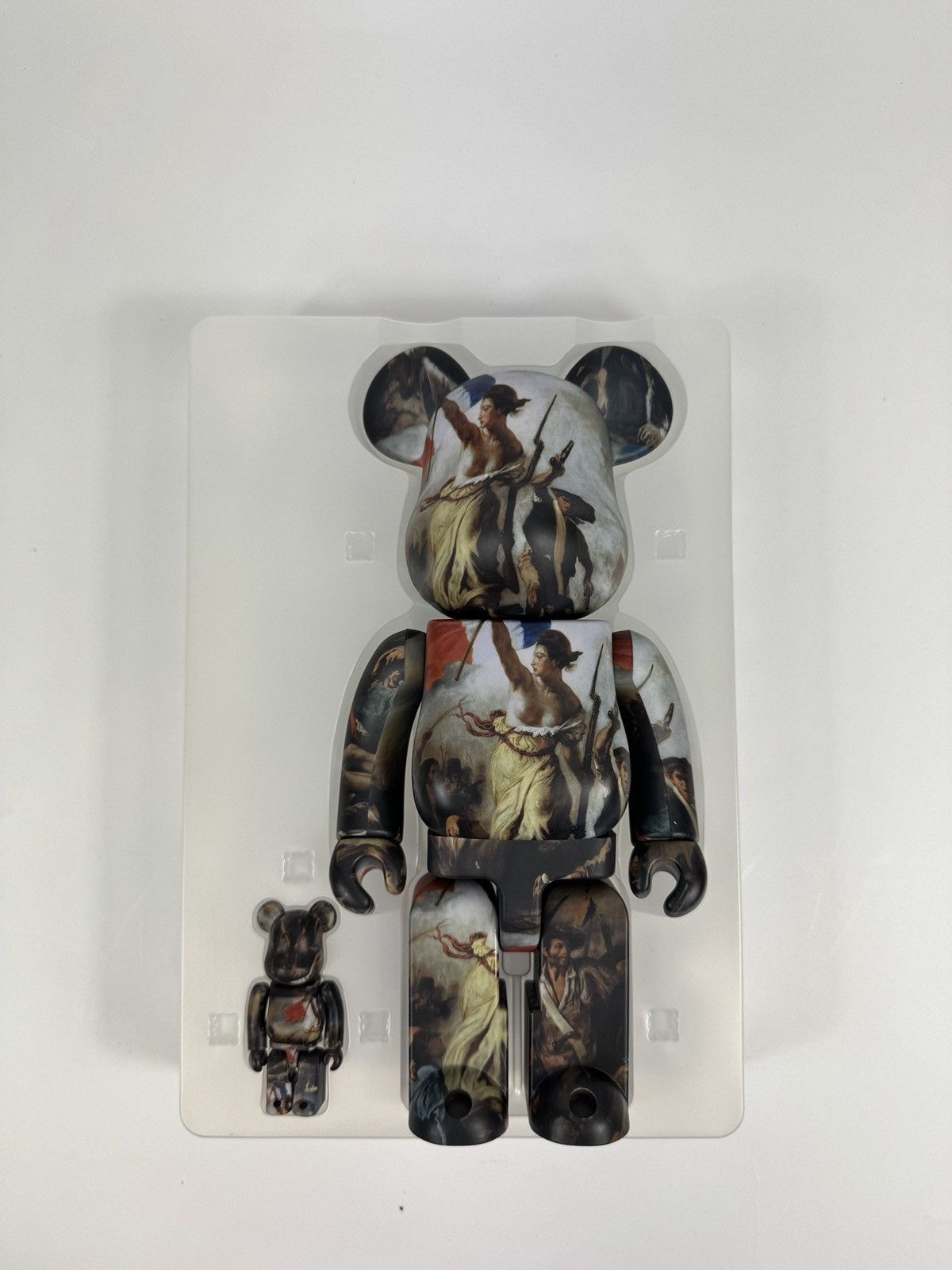Medicom Toy LIBERTY LEADING THE PEOPLE BAREBRICK 100% / 400% Size ONE SIZE - 6 Thumbnail