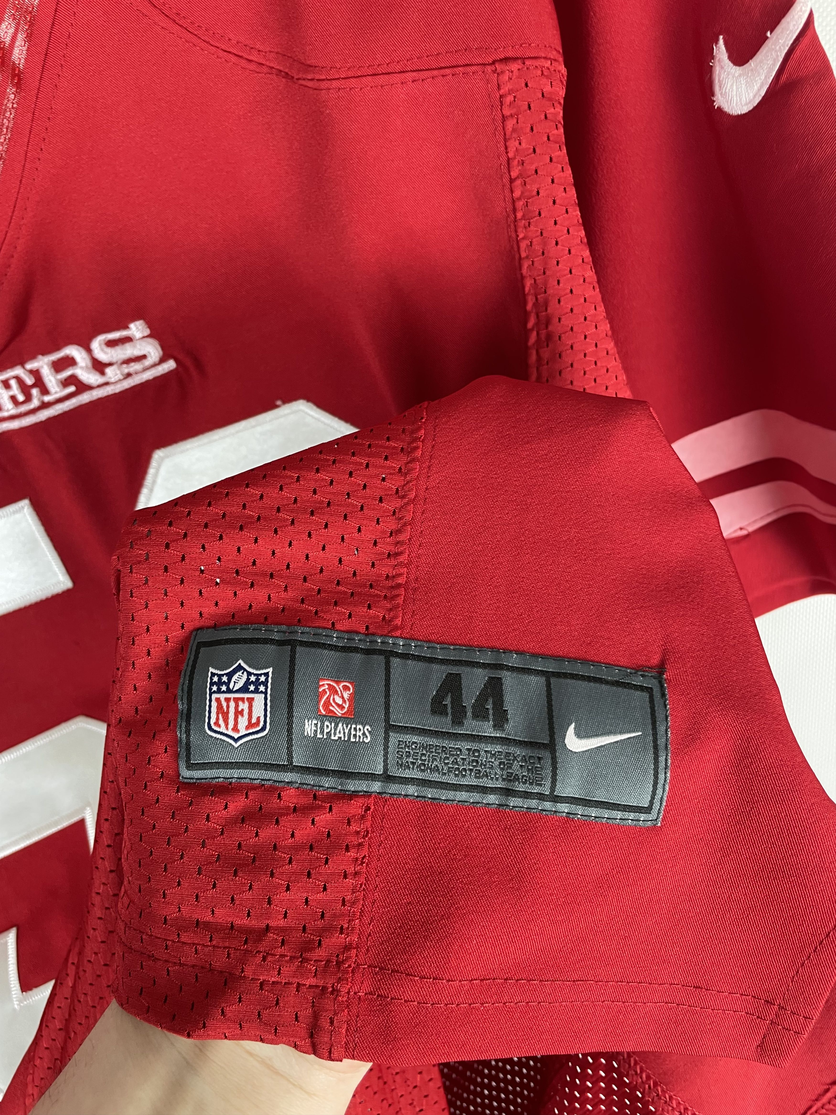 NFL Nike San Francisco 49ers Patrick Willis #52 Jersey size M Size US M / EU 48-50 / 2 - 5 Thumbnail