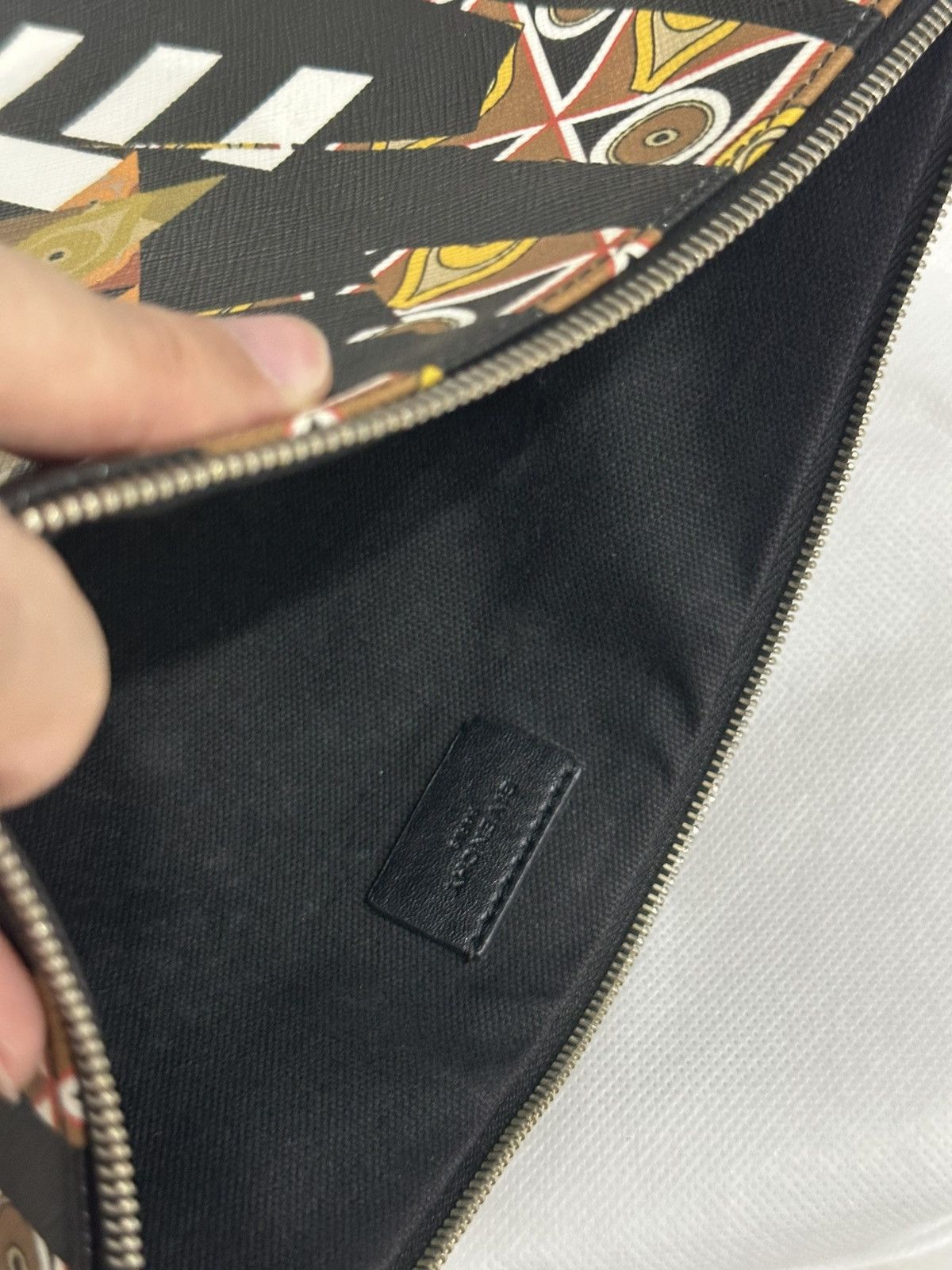 Givenchy Mens clutch bag Size ONE SIZE - 3 Thumbnail