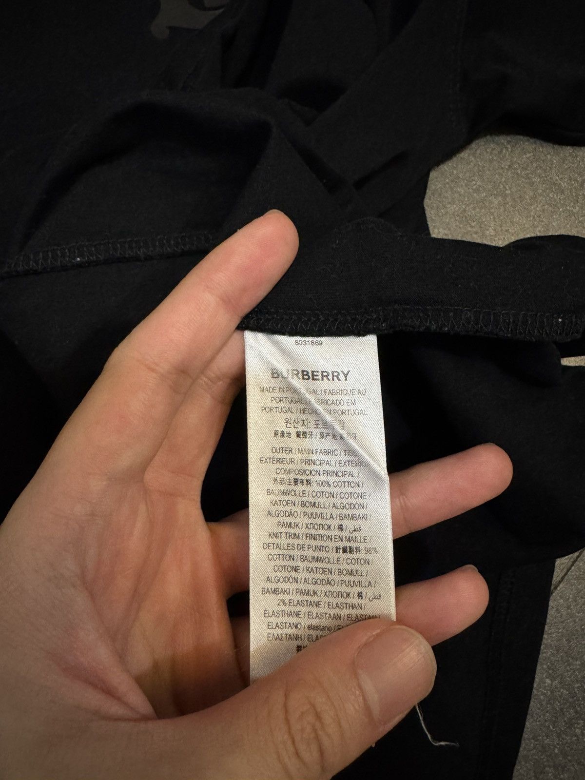 Burberry Burberry Black Logo T-Shirt Size US XL / EU 56 / 4 - 4 Thumbnail