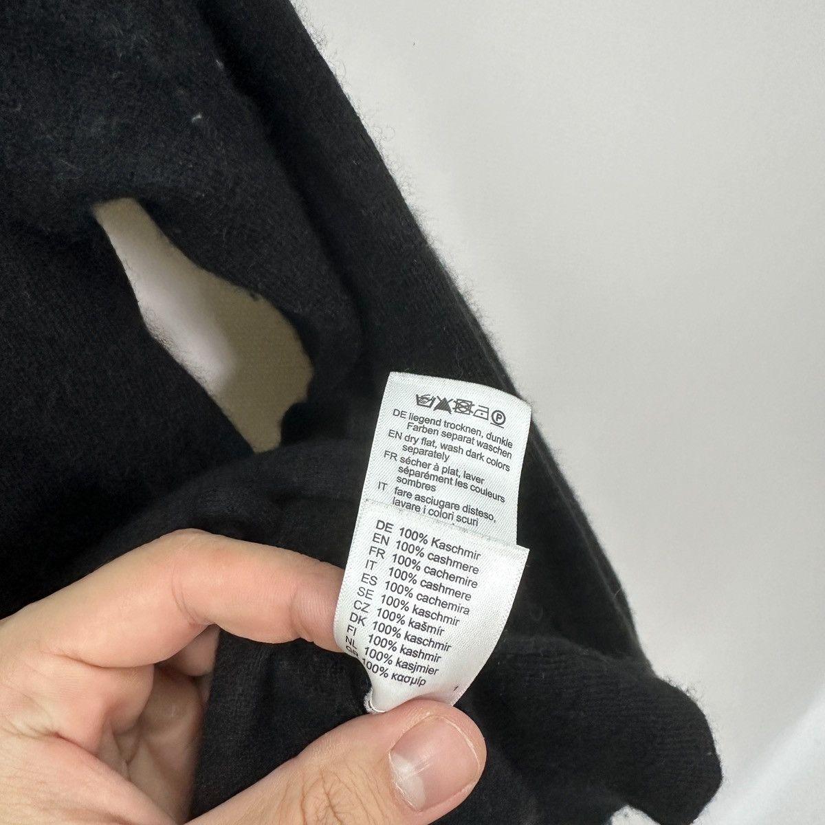 Allude Allude Cashmere 100% cardigan Luxury RRP 550$ Switzerland Size S / US 4 / IT 40 - 8 Thumbnail