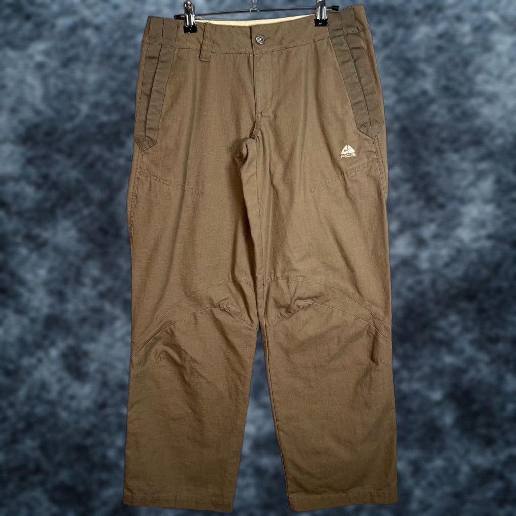 Nike Nike ACG Pants Womens 8 Khaki Cargo Organic Cotton Blend Outdoor Size 30" / US 8 / IT 44 - 1 Thumbnail