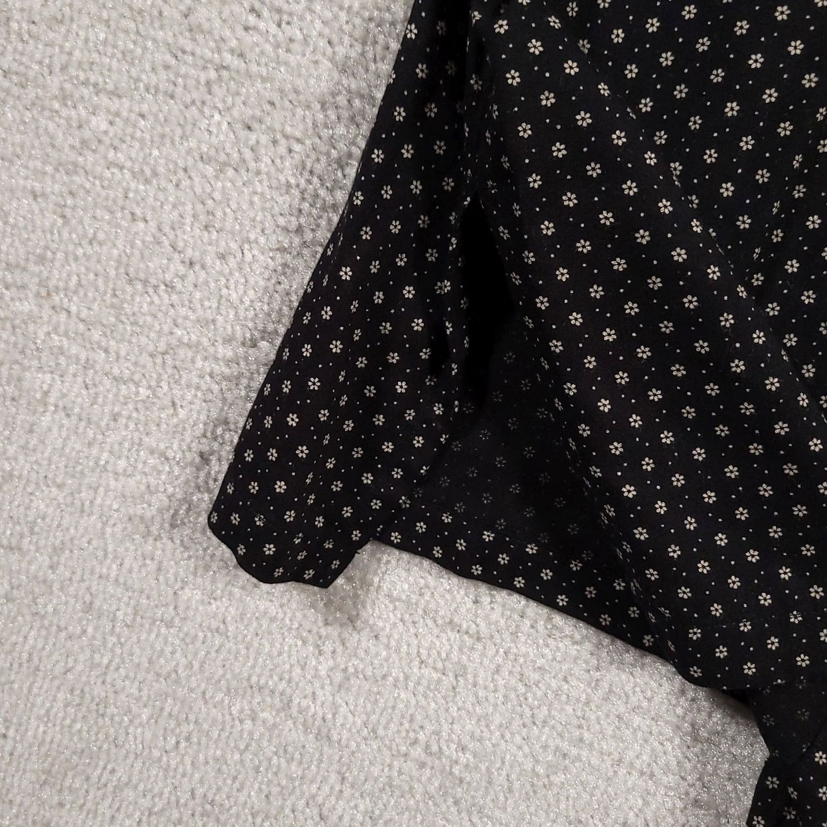 Liz Claiborne Liz Claiborne Button-Up Tunic Top Womens 14 Black Floral Blouse Shirt Size XL / US 12-14 / IT 48-50 - 5 Thumbnail