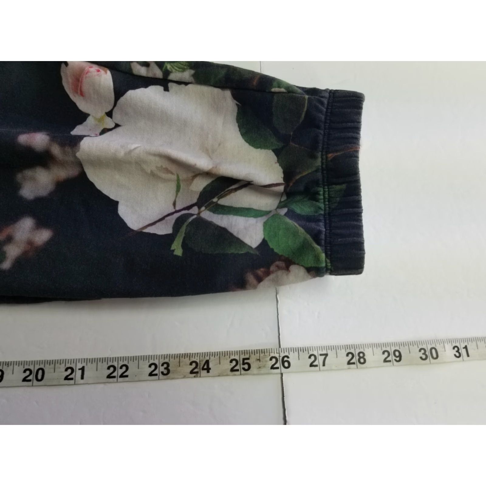 Victoria's Secret Victoria Sport Jogger Pants Women Large Multicolor Pockets Floral Waist Band Tapered Inseam 26 in Regular Size 36" / US 14 / IT 50 - 5 Thumbnail