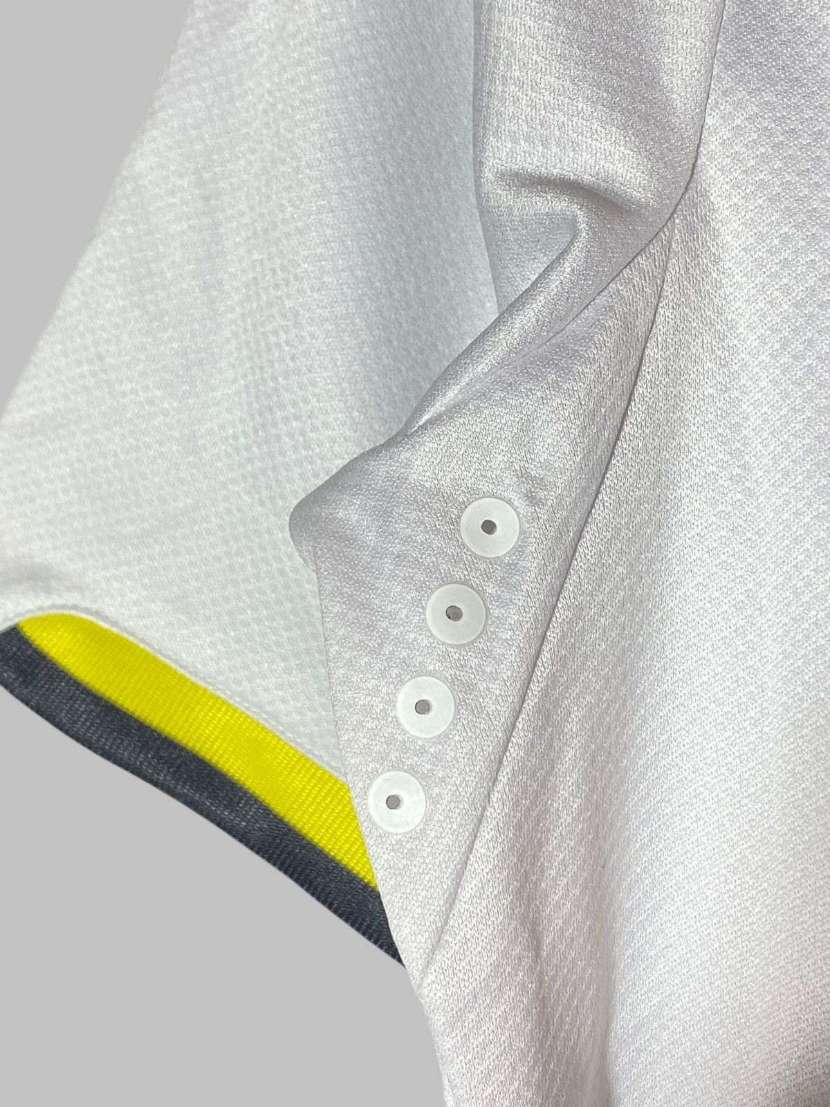 Honda Jako BSC Young Boys 2014/15 Third Football Shirt Size US S / EU 44-46 / 1 - 12 Thumbnail