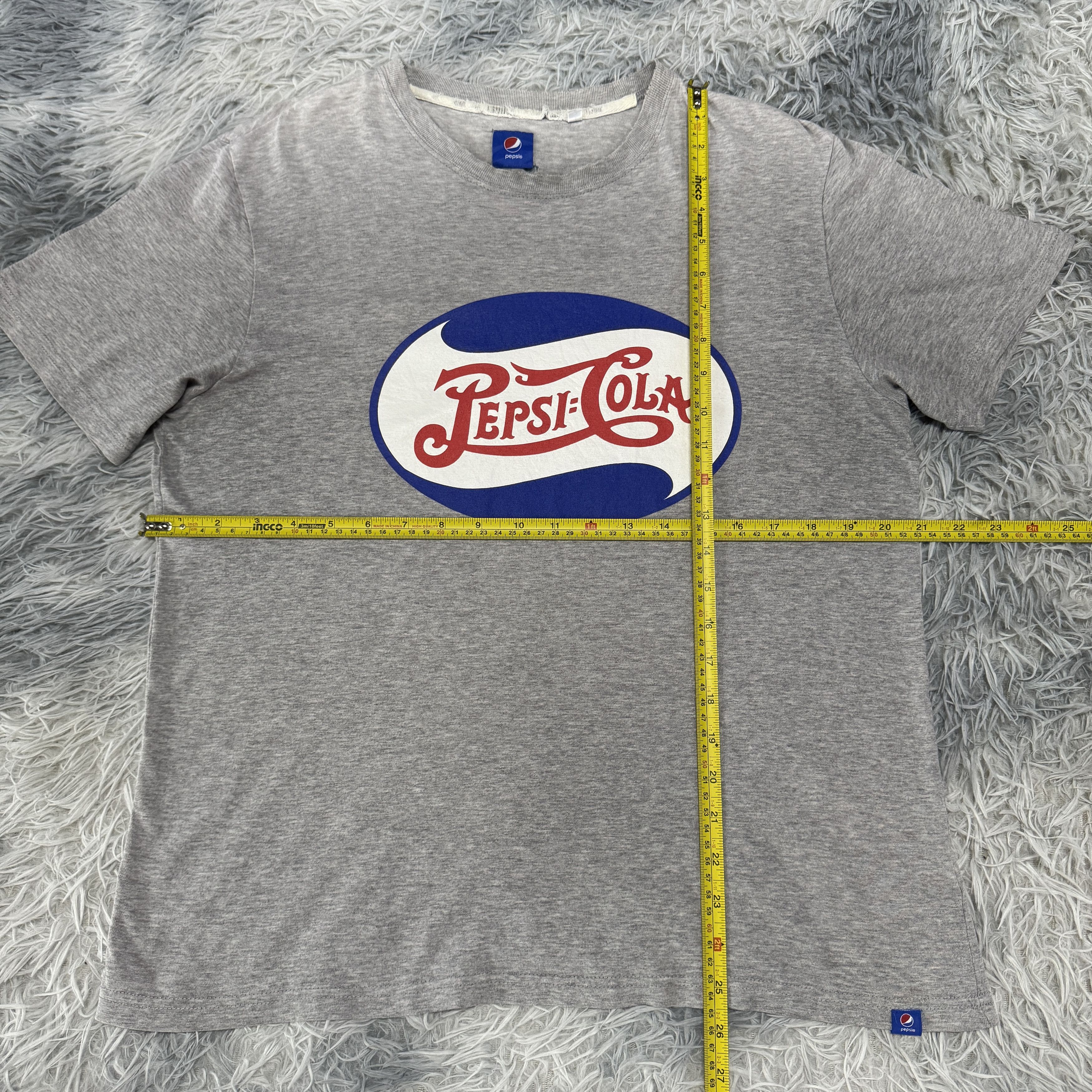 Vintage Officially Licensed Pepsi-Cola Vintage Sunfaded Tshirt Size US L / EU 52-54 / 3 - 6 Thumbnail