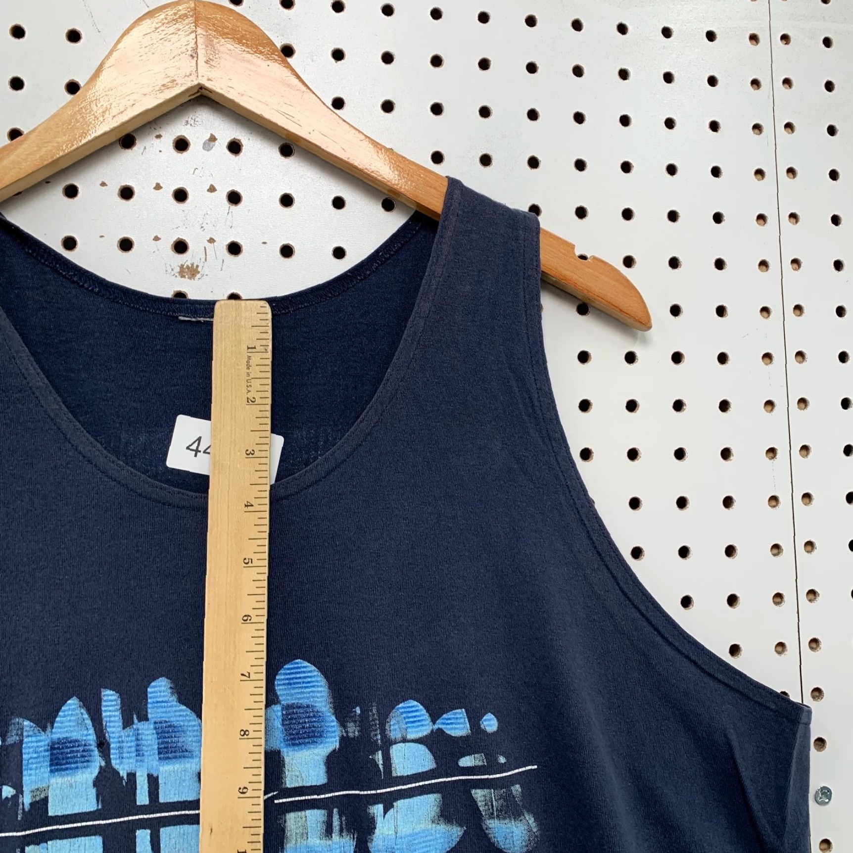 Nike VINTAGE Nike Center SwooshShirt Mens XL Tank Blue Surf Skate Sleeveless Shirt Mens XL Blue Nike Center Swoosh Sh Size US XL / EU 56 / 4 - 7 Thumbnail