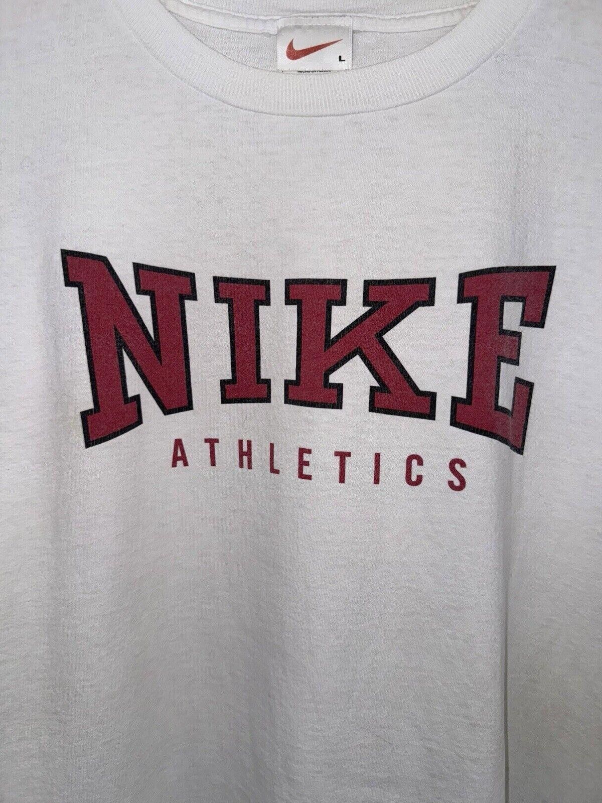 Nike Vintge Nike 90s Spellout Athletics White Red Shirt Sz L RARE Size US L / EU 52-54 / 3 - 2 Thumbnail