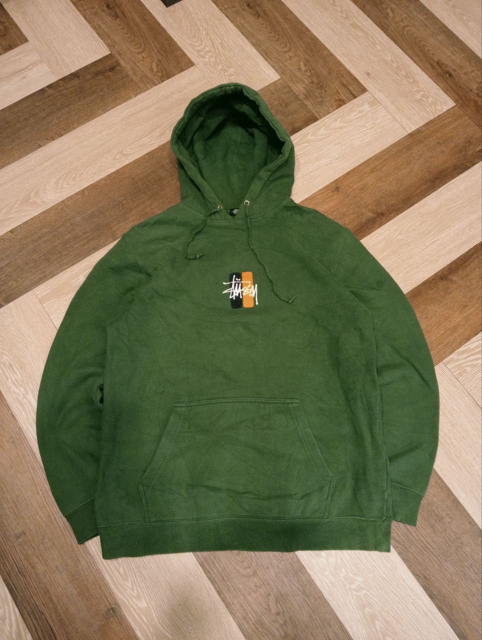 VINTAGE STUSSY CENTER PILE EMBROIDERED LOGO HOODIE