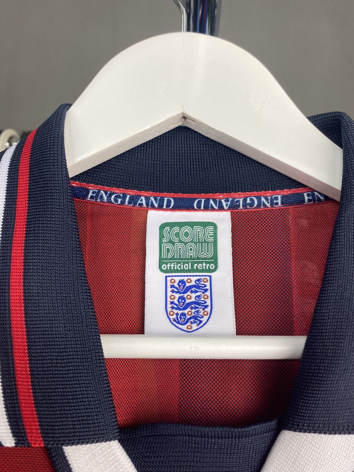 Vintage 1997/99 SCORE DRAW ENGLAND AWAY SOCCER FOOTBALL JERSEY SHIRT Size US L / EU 52-54 / 3 - 6 Thumbnail