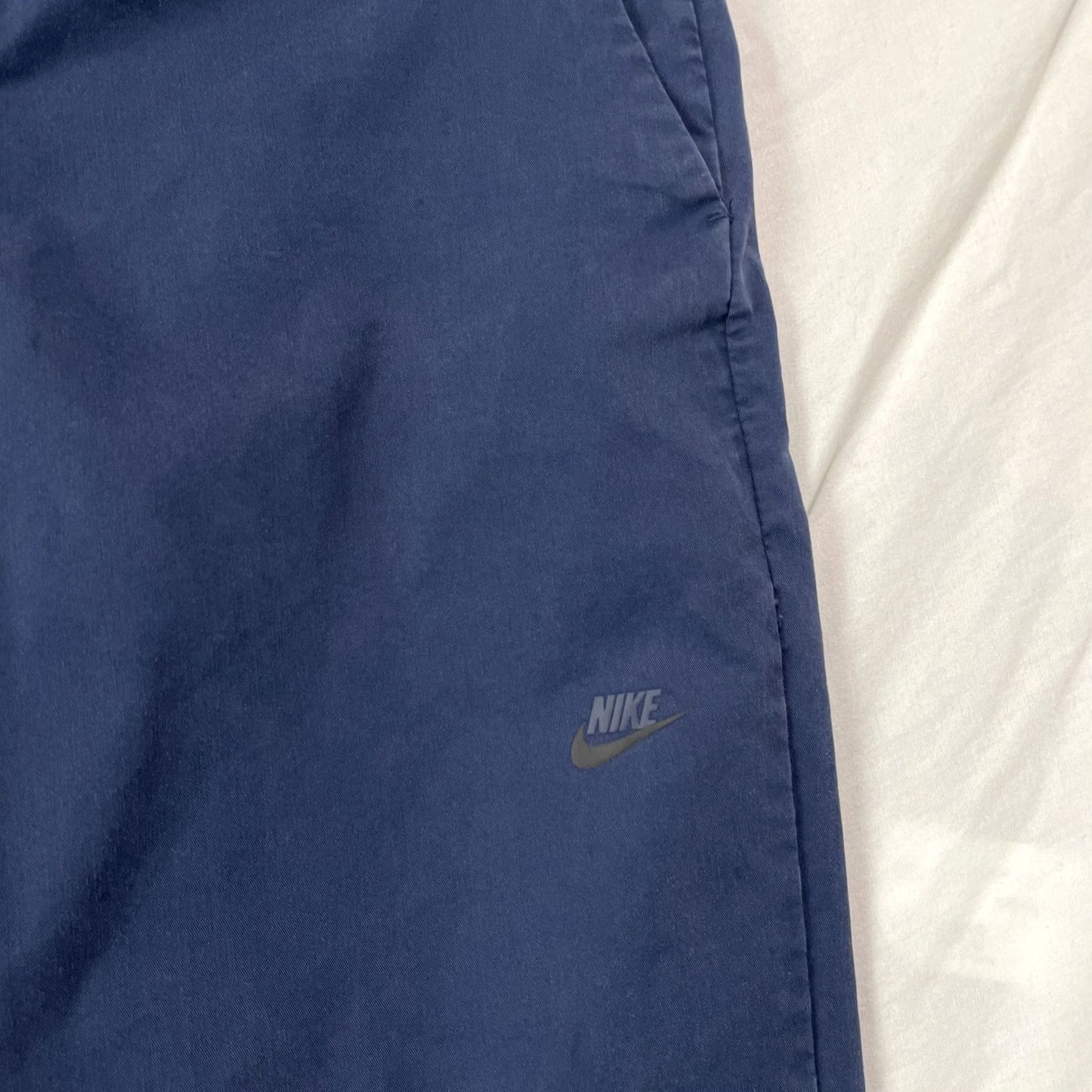 Nike Nike Pants Mens 34 Sportswear Cropped Navy Chino Essentials DD7032-410 Size US 34 / EU 50 - 3 Thumbnail