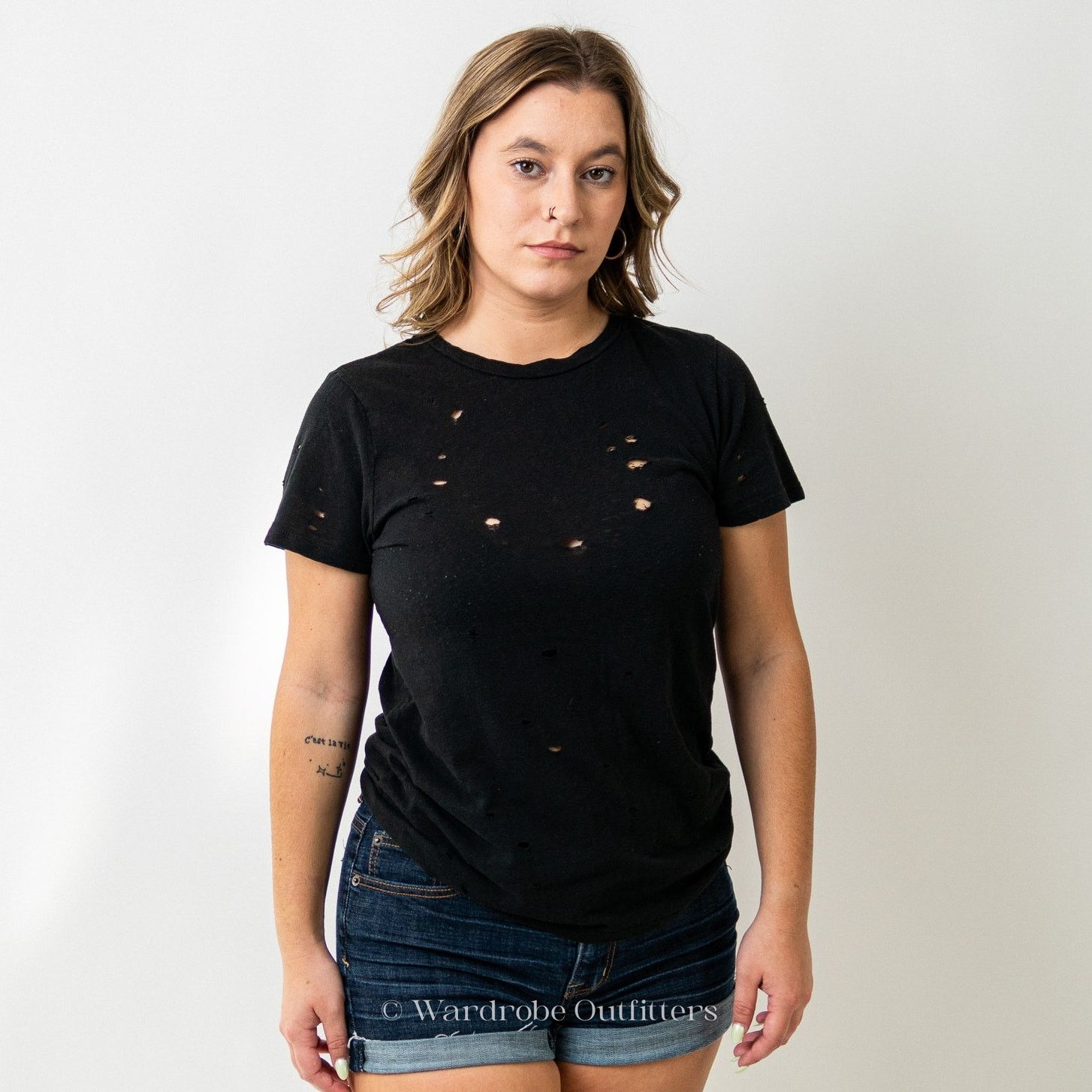 Designer Lulus Distressed Acid Thrashed Black Tee Size S / US 4 / IT 40 - 1 Thumbnail