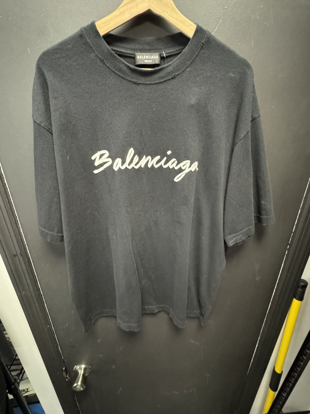Balenciaga Balenciaga Script Logo T-shirt Black/White | Grailed