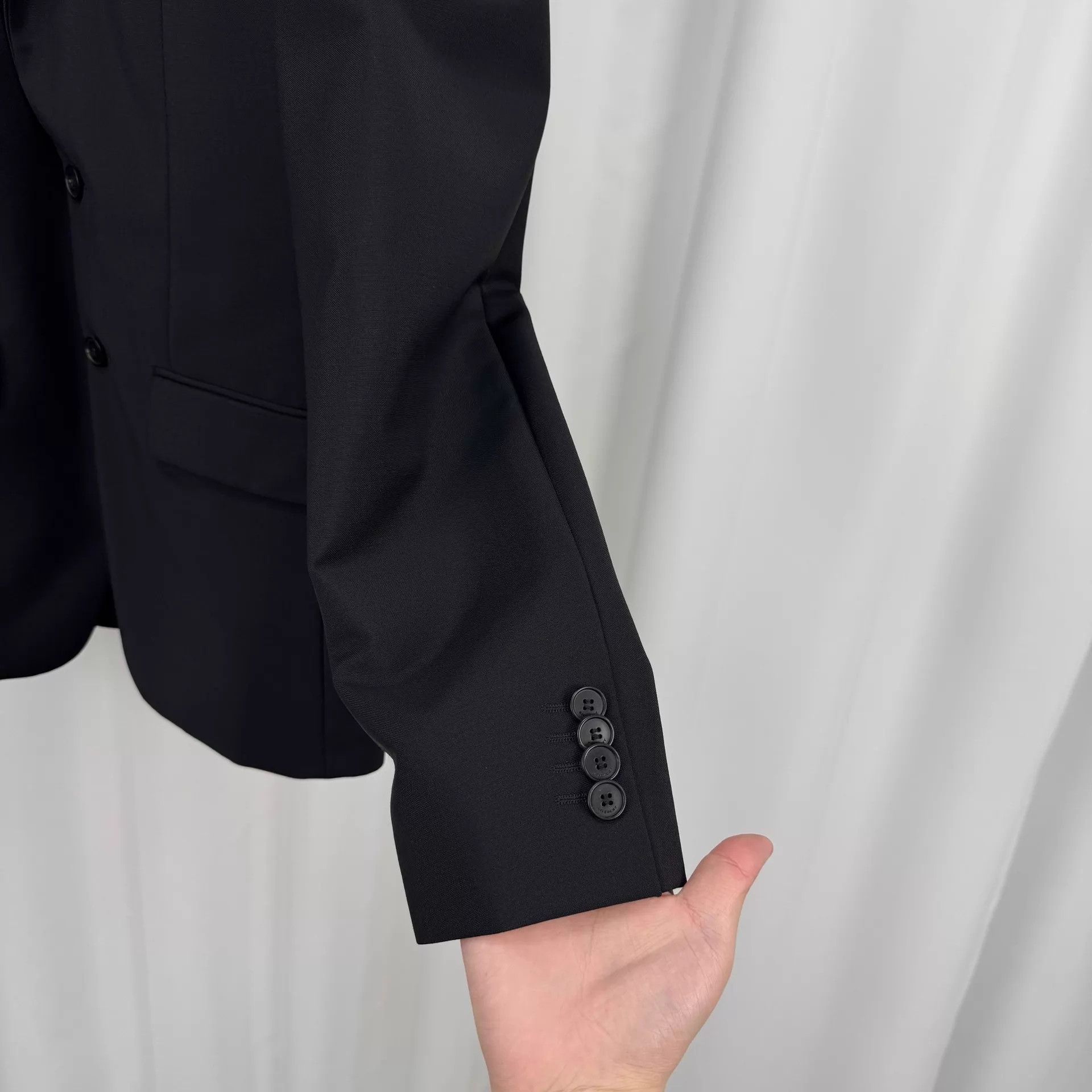 Givenchy Givenchy Black Wool Suit Jacket 48 New Size US M / EU 48-50 / 2 - 4 Thumbnail