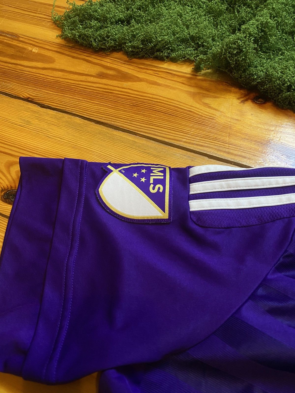 Adidas Kaka Orlando City Home football shirt 2015 - 2016 Adidas XL Size US XL / EU 56 / 4 - 5 Thumbnail
