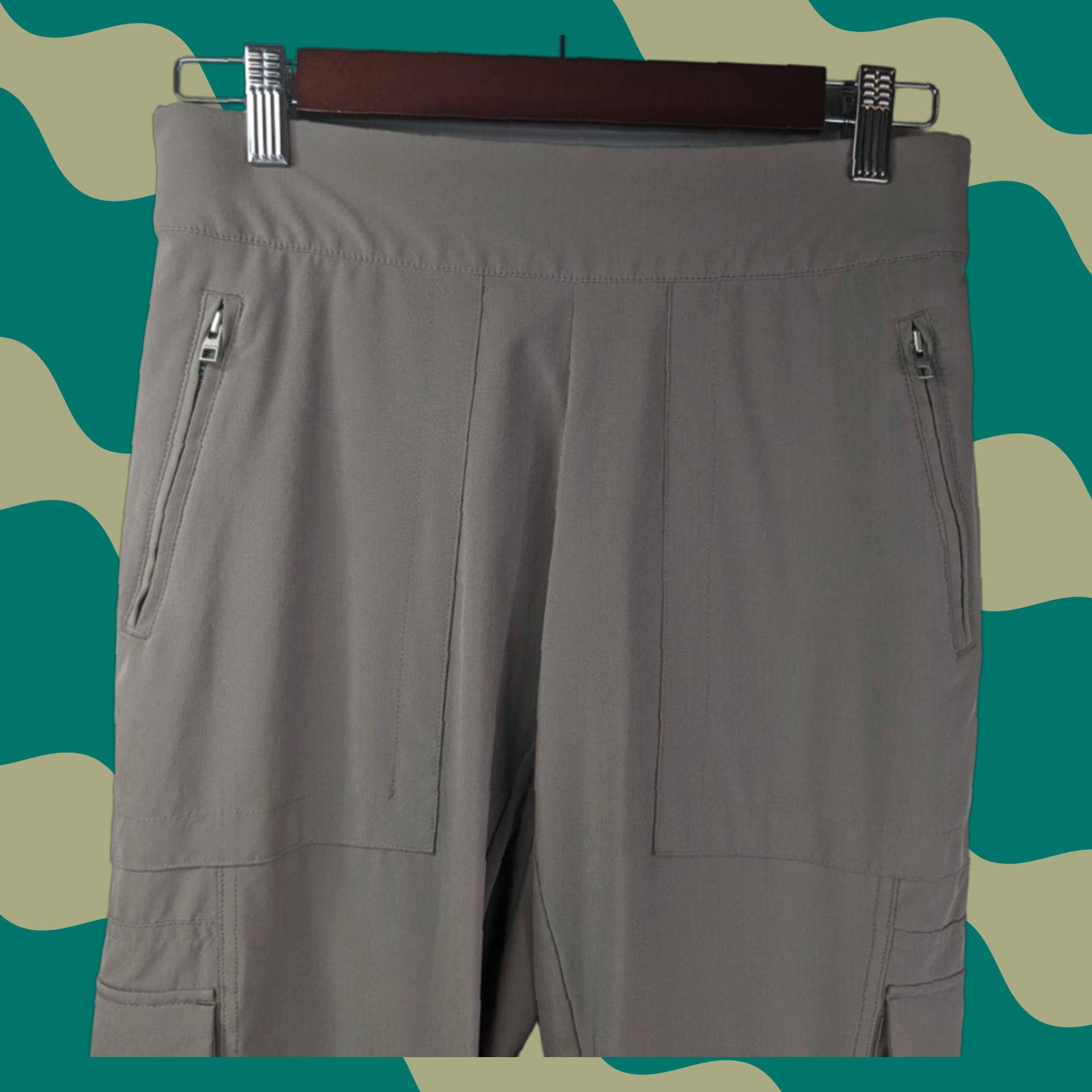 Athleta Athleta Chelsea Cargo Pant Light Asphalt Taupe 594971 Size 6 Lightweight Pull On Grey Cargo Pant Women Size 28" / US 6 / IT 42 - 1 Thumbnail