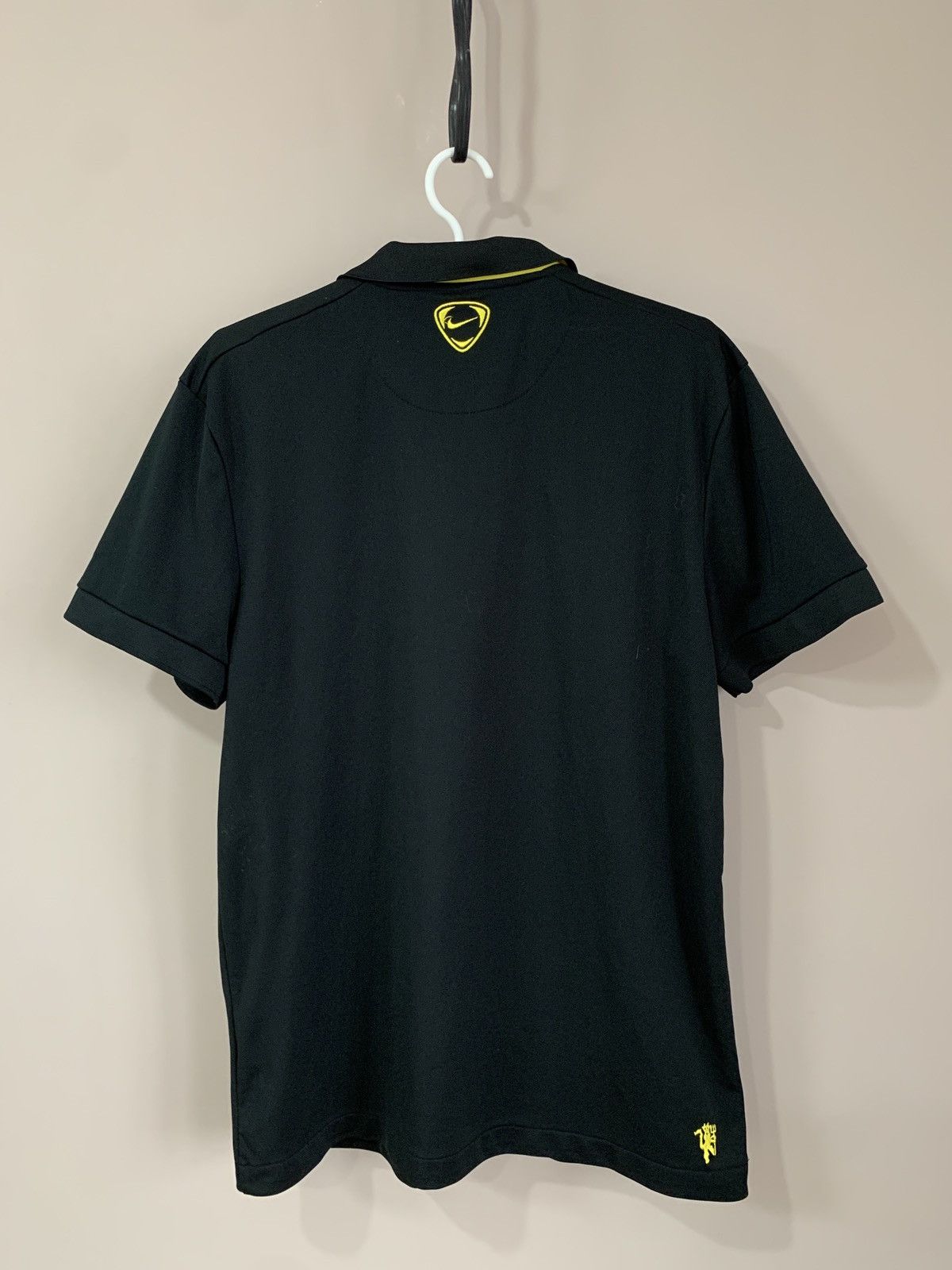 Nike Manchester United polo shirt Nike 2009 2010 soccer football Size US L / EU 52-54 / 3 - 2 Thumbnail