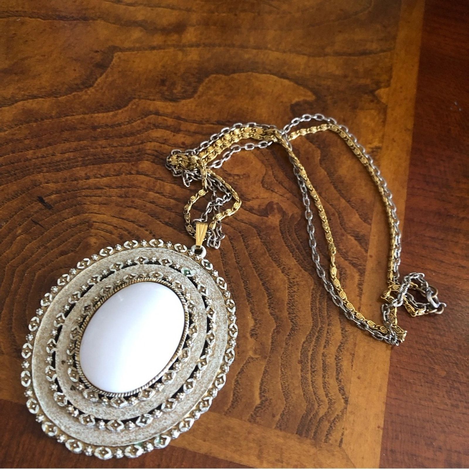 Vintage Vintage 60s Florenza large white cabochon filigree necklace Size ONE SIZE - 9 Thumbnail