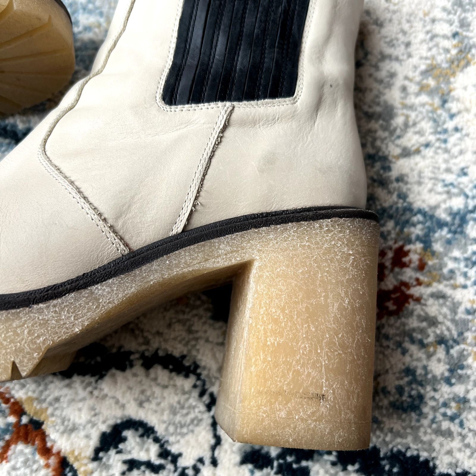 Free People Free People James Chelsea Bone Boots Leather Cushioned Size US 10 / IT 40 - 2 Thumbnail