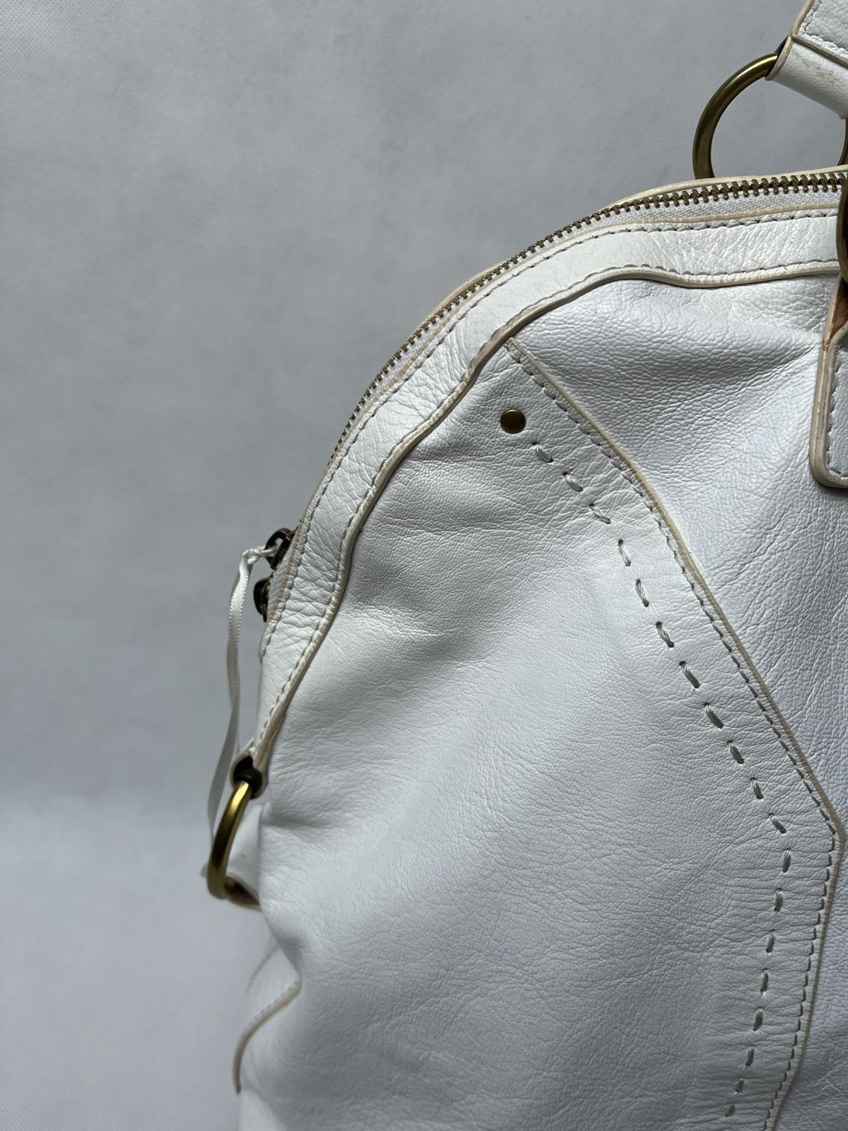 Yves Saint Laurent Yves Saint Laurent rive gauche Muse white leather hand bag Size ONE SIZE - 9 Thumbnail